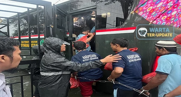 Banjir Rendam Sel Rutan Brandan 435 Warga Binaan Dievakuasi