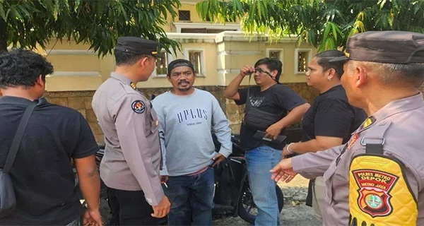 Depok Heboh Polisi Bekuk Mata Elang Mau Rampas Motor Warga