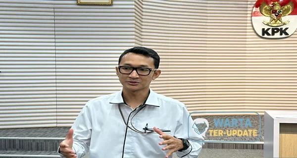 KPK Panggil Kadis Perumahan & PUPR Mempawah Korupsi Jalan