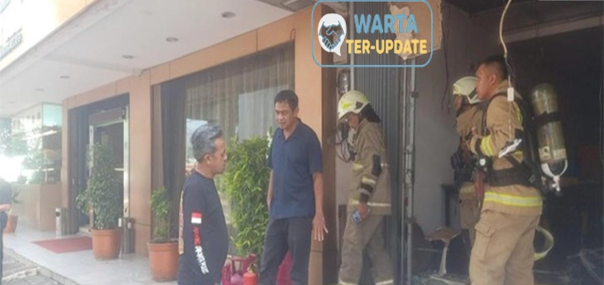 Resto Kelapa Gading Terbakar Akibat Gas Bocor 3 Orang Terluka