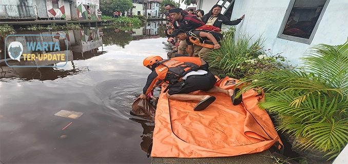 Bocah 10 Tahun Hanyut Banjir Rob Pontianak Ditemukan Tewas