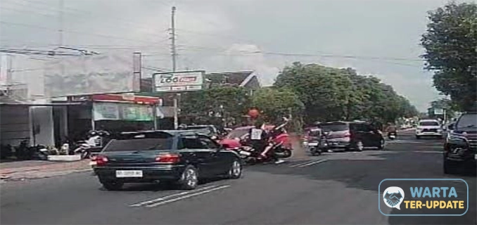 Breaking News LCGC Lawan Arah di Jogja Pemotor Jadi Korban