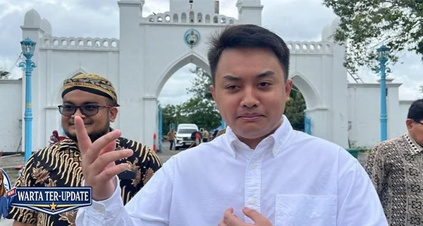 PB XIV Purbaya Tanggapi Fadli Zon Soal Hibah Keraton