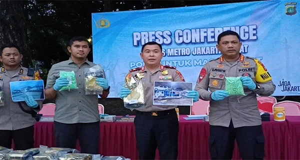 Polisi Bongkar Modus Kurir Sabu Pajero Towing Dari Sumatera