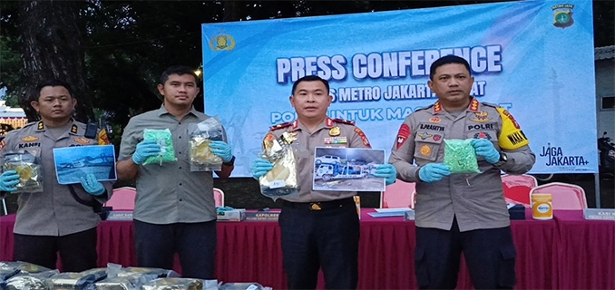 Polisi Bongkar Modus Kurir Sabu Pajero Towing Dari Sumatera